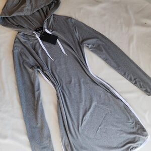 NWT F21 comfy sporty hooded long sleeve dress Size XL, fits L